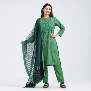 Women’s Green Cotton Three Piece Set thumbnail 1