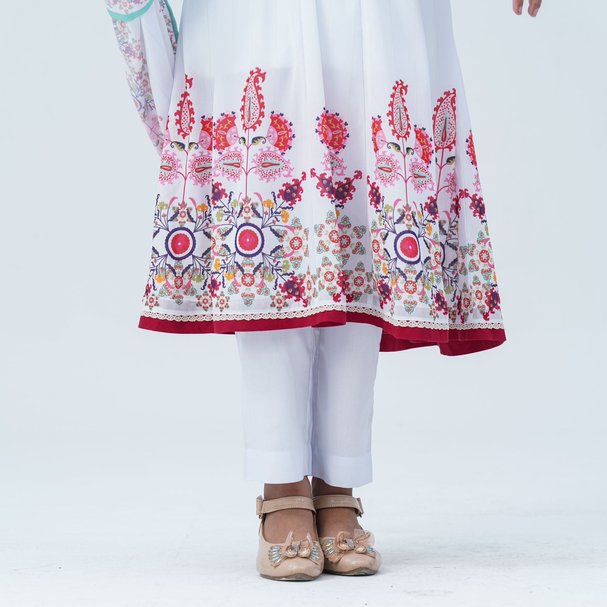 Girl's Floral Georgette Three Piece Set thumbnail 5
